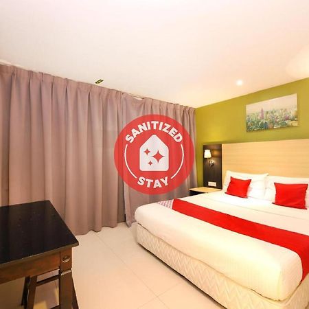 Oyo 786 The Citilite Hotel Kuantan Exterior photo