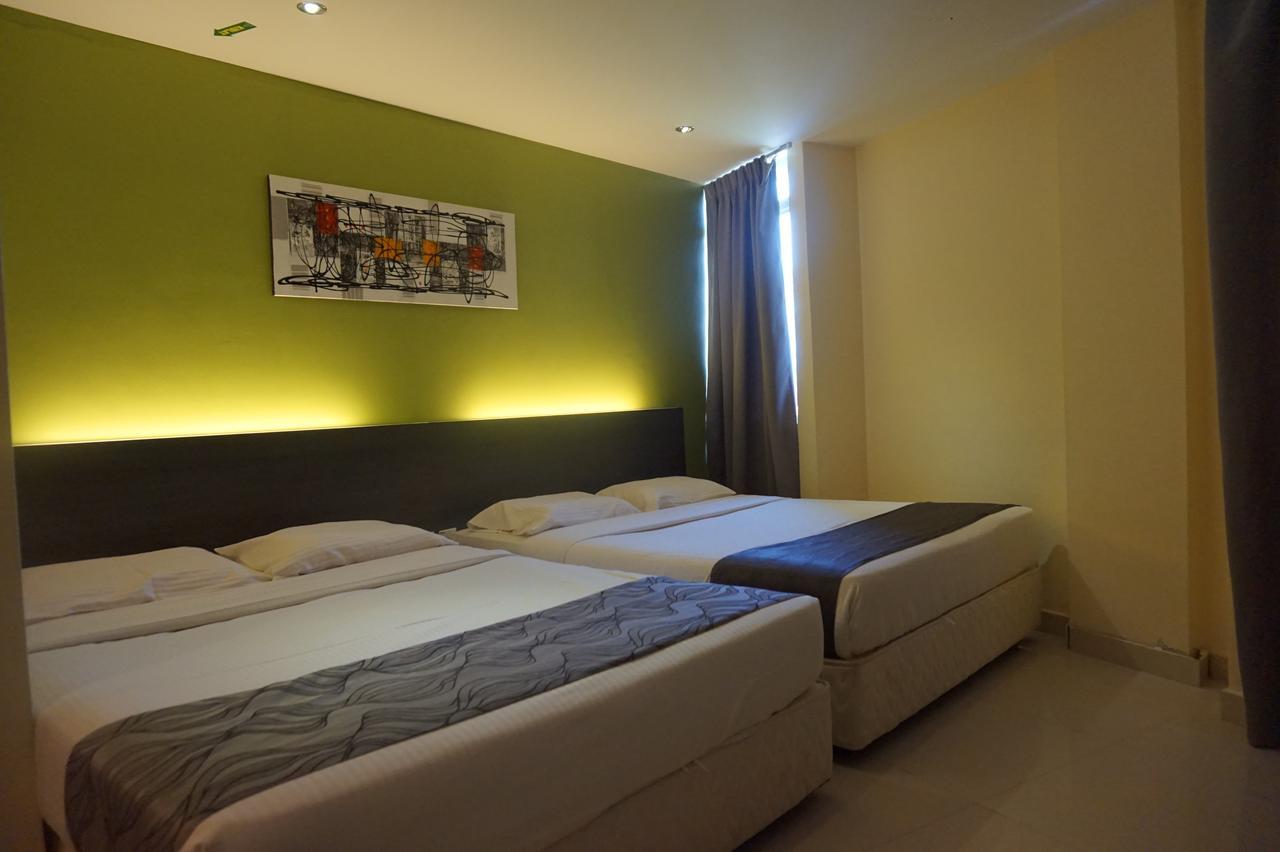 Oyo 786 The Citilite Hotel Kuantan Exterior photo