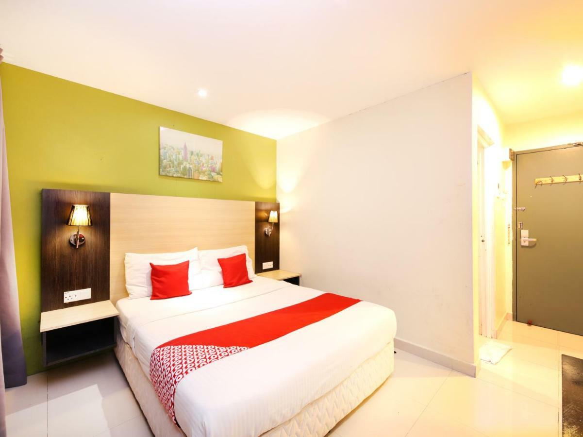 Oyo 786 The Citilite Hotel Kuantan Exterior photo