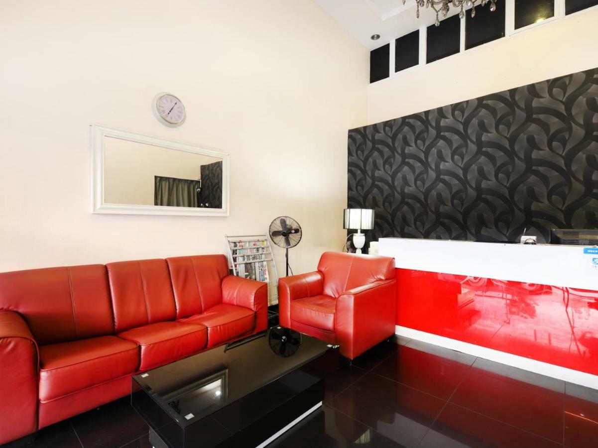 Oyo 786 The Citilite Hotel Kuantan Exterior photo