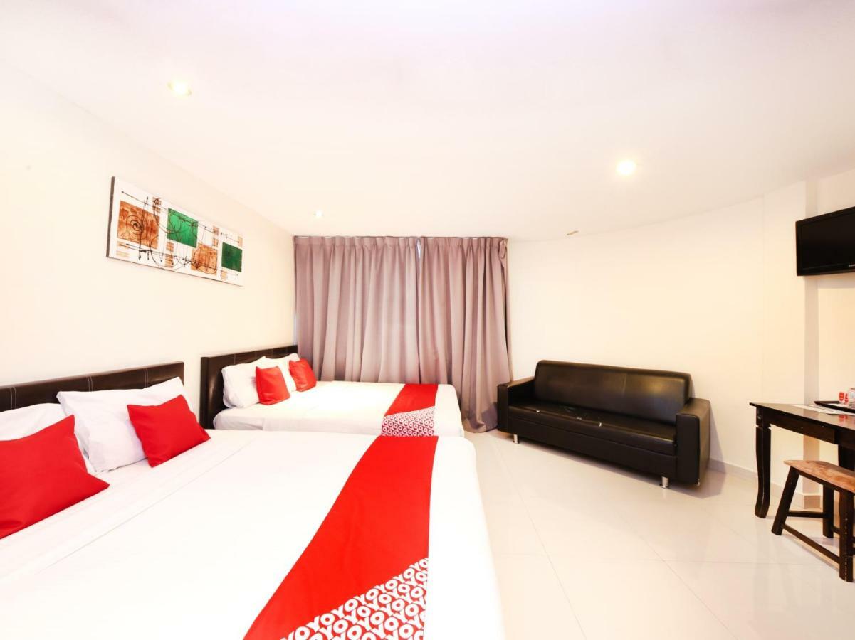 Oyo 786 The Citilite Hotel Kuantan Exterior photo