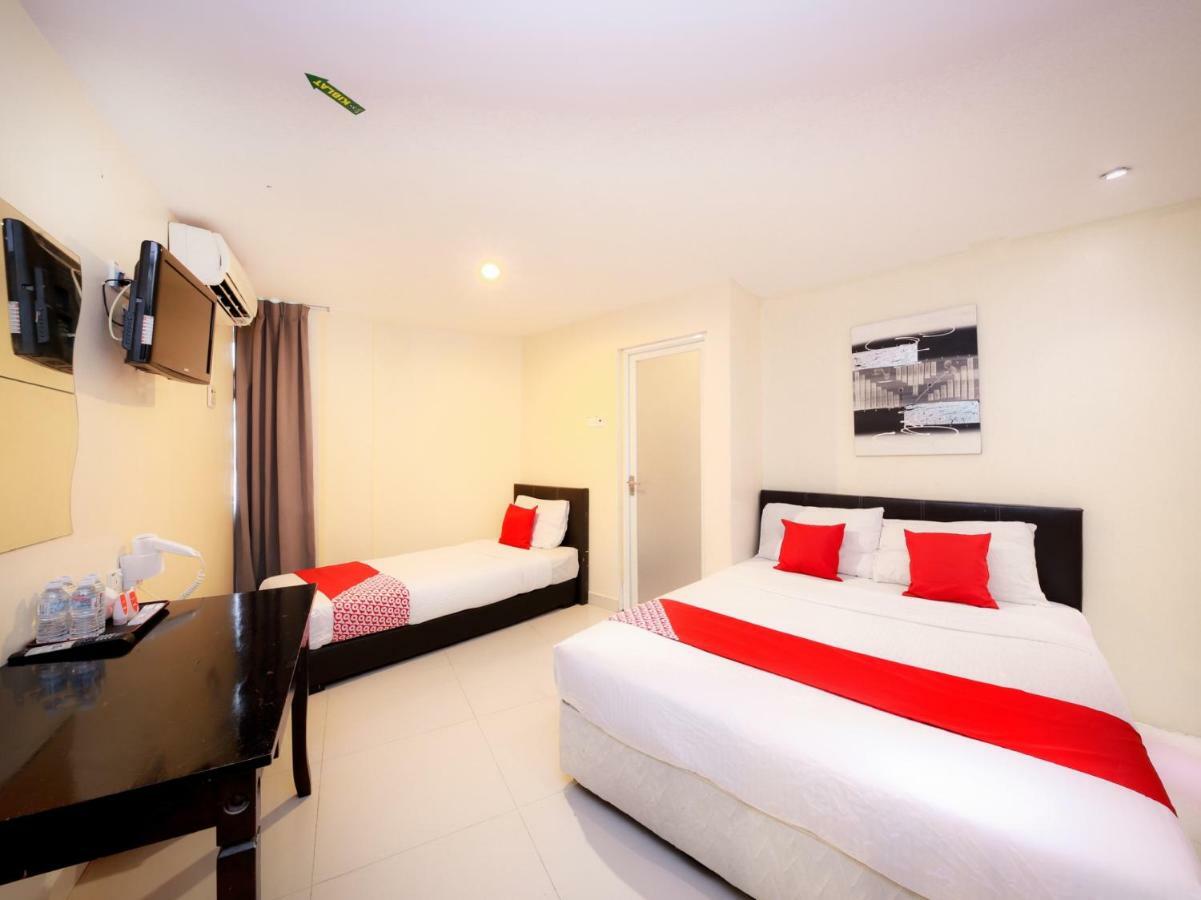 Oyo 786 The Citilite Hotel Kuantan Exterior photo