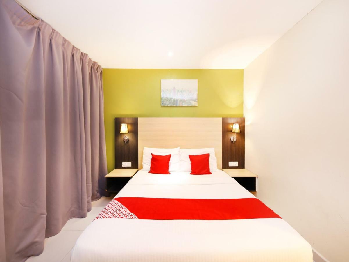Oyo 786 The Citilite Hotel Kuantan Exterior photo